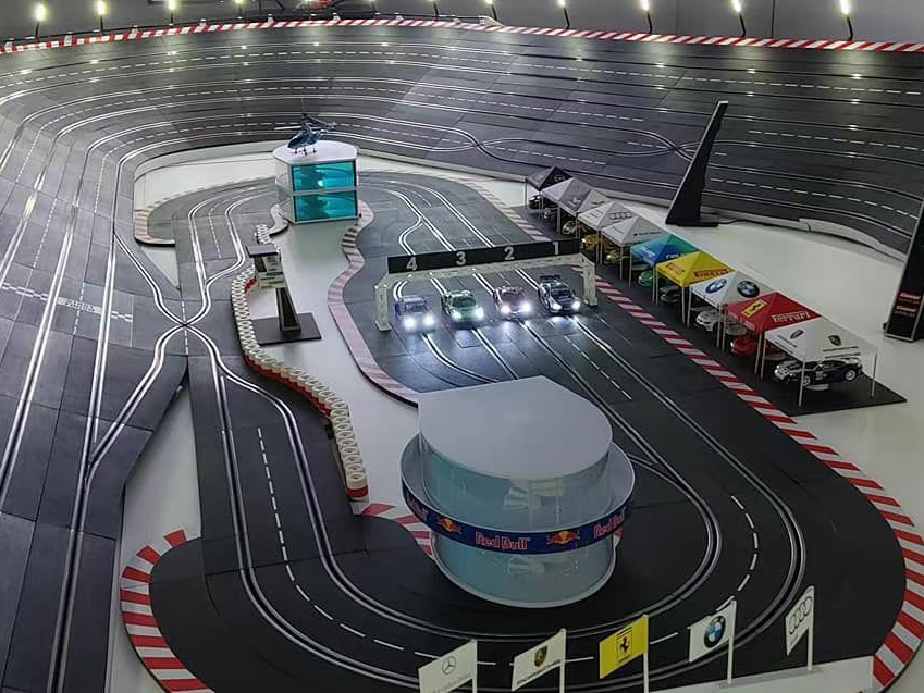 デジタルスロットカー,Carrera,カレラ,スロットカーイベント,ミニ四駆,ラジコン,トミカ,トミカ博,スロットルカー,スロットカー,サッキーズ,#スロットカー　#ミニ四駆 #ラジコン　#トミカ博 #トミカ　,ユノディエール,イベント,中古車フェアー,輸入車展示会,オートサロン,オートフェスタ,モーターショー,